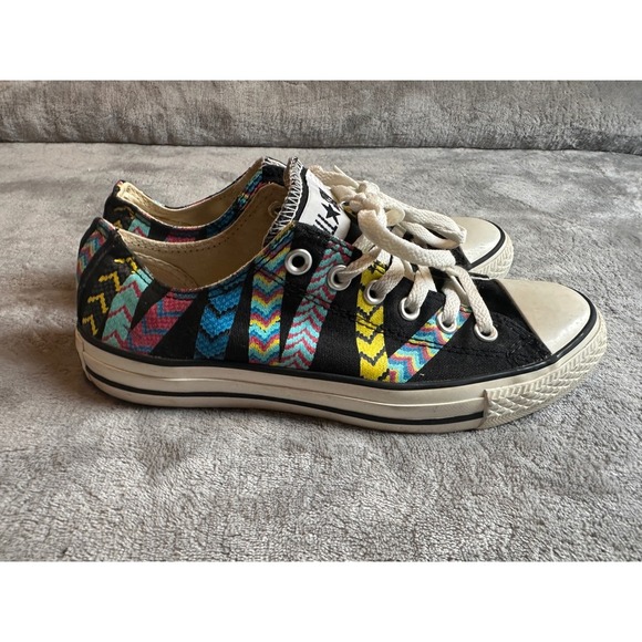 Converse All Star Low Top Chevron Sneakers Black Multi Womens Shoes - Picture 2 of 6